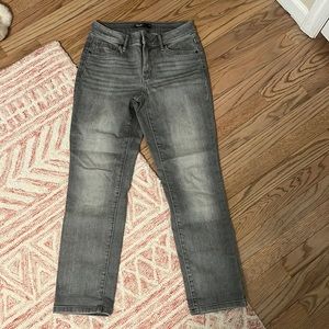 Like New Vera Wang grey jean